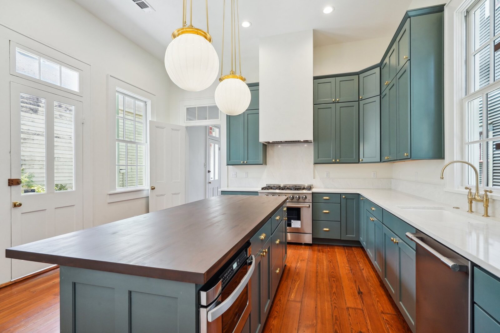 Sweeney Restoration work on 00001-Clouet St 10